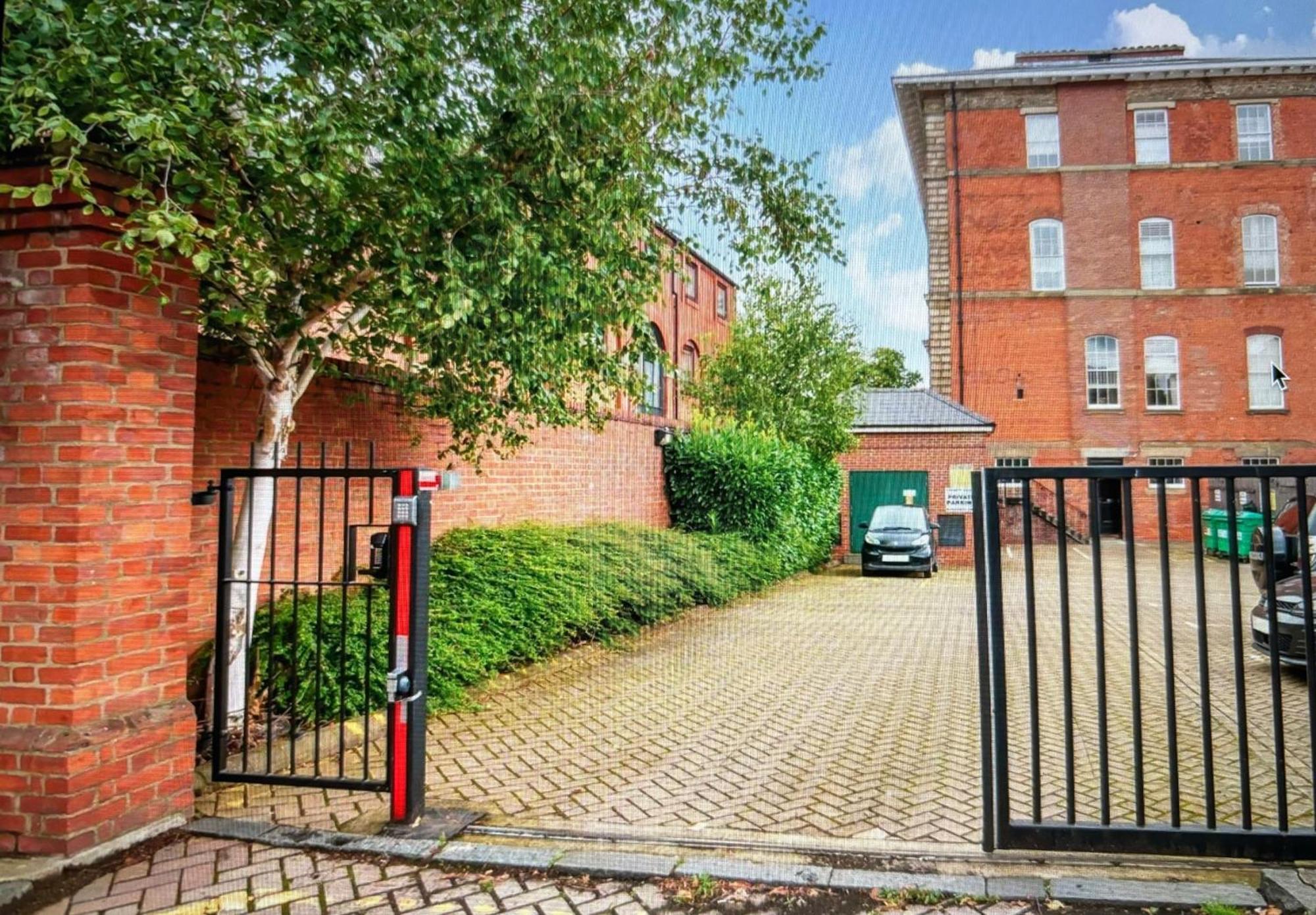 County House City Centre With Parking Sleeps 4 York Esterno foto